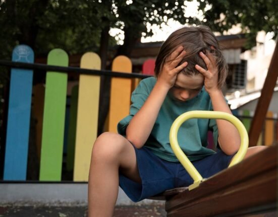 long-term-effects-of-childhood-neglect-on-adult-mental-health