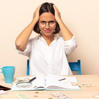 financial-stress-on-anxiety-levels-among-young-adults-आर्थिक-चिंता